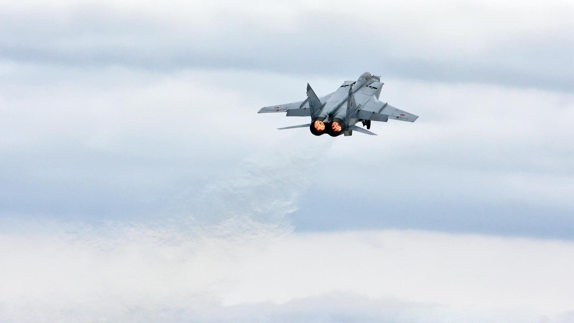 -意甲激战不断，专家点评亮点十足，意甲比赛集锦