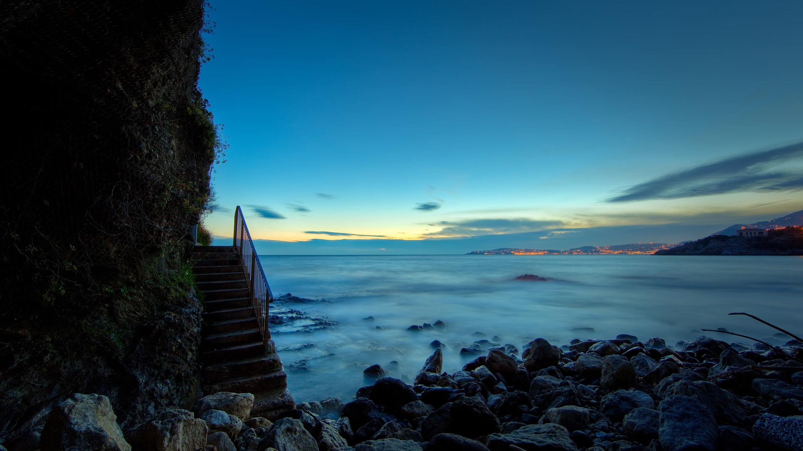 熊猫体育全站-年轻球员曝光过多是否影响心理建设，年轻球员身价排行