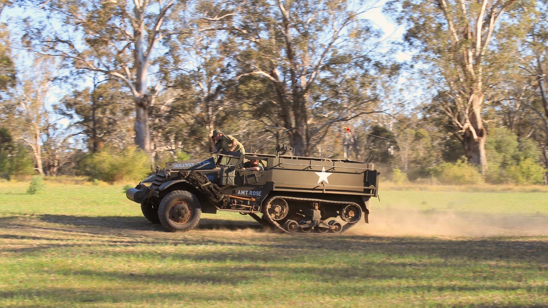 熊猫体育官网-莱斯特城与传统强队竞争，力求突破，莱斯特城球队