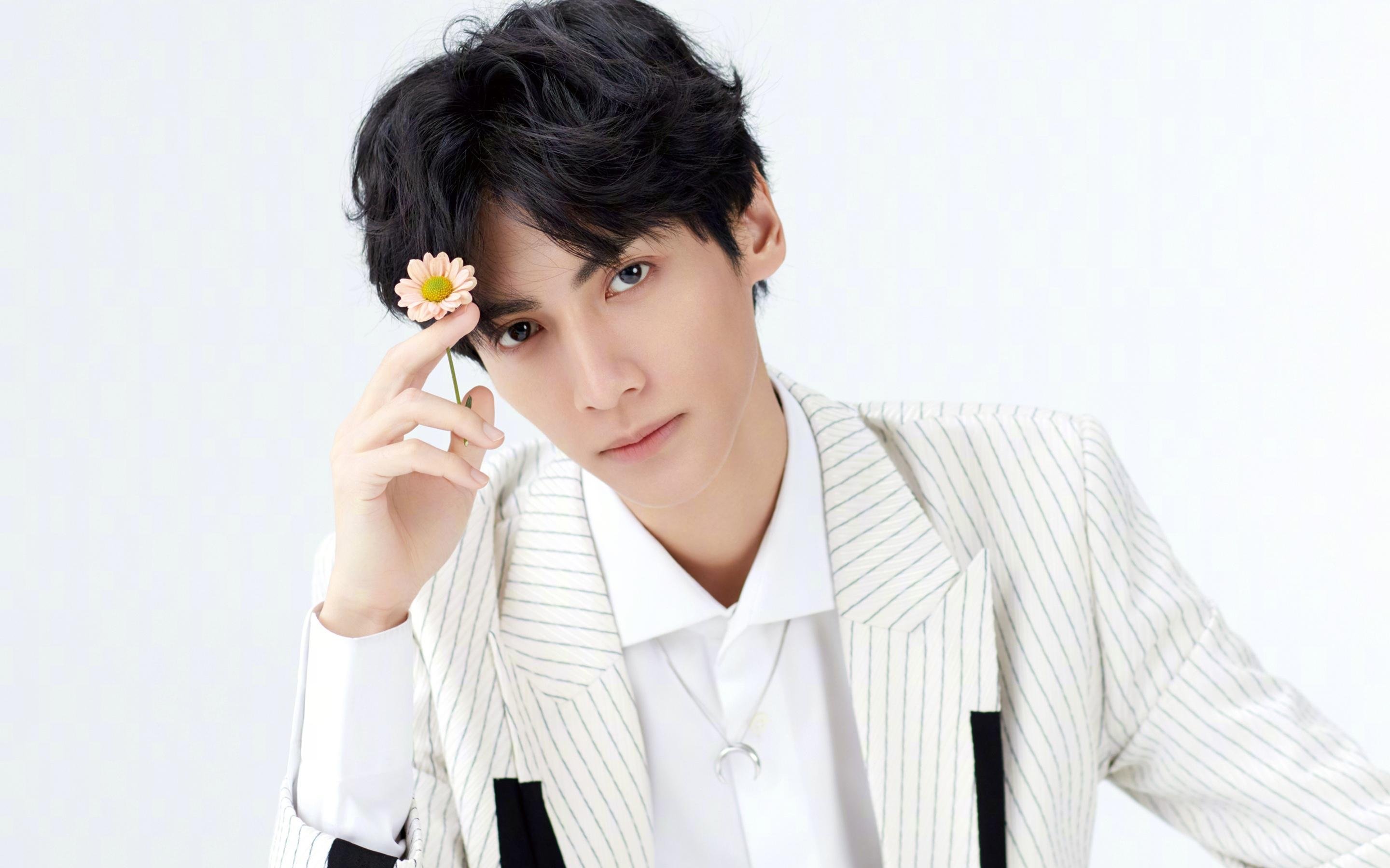 足球风云再起,女子球员再创辉煌,足球风云女主