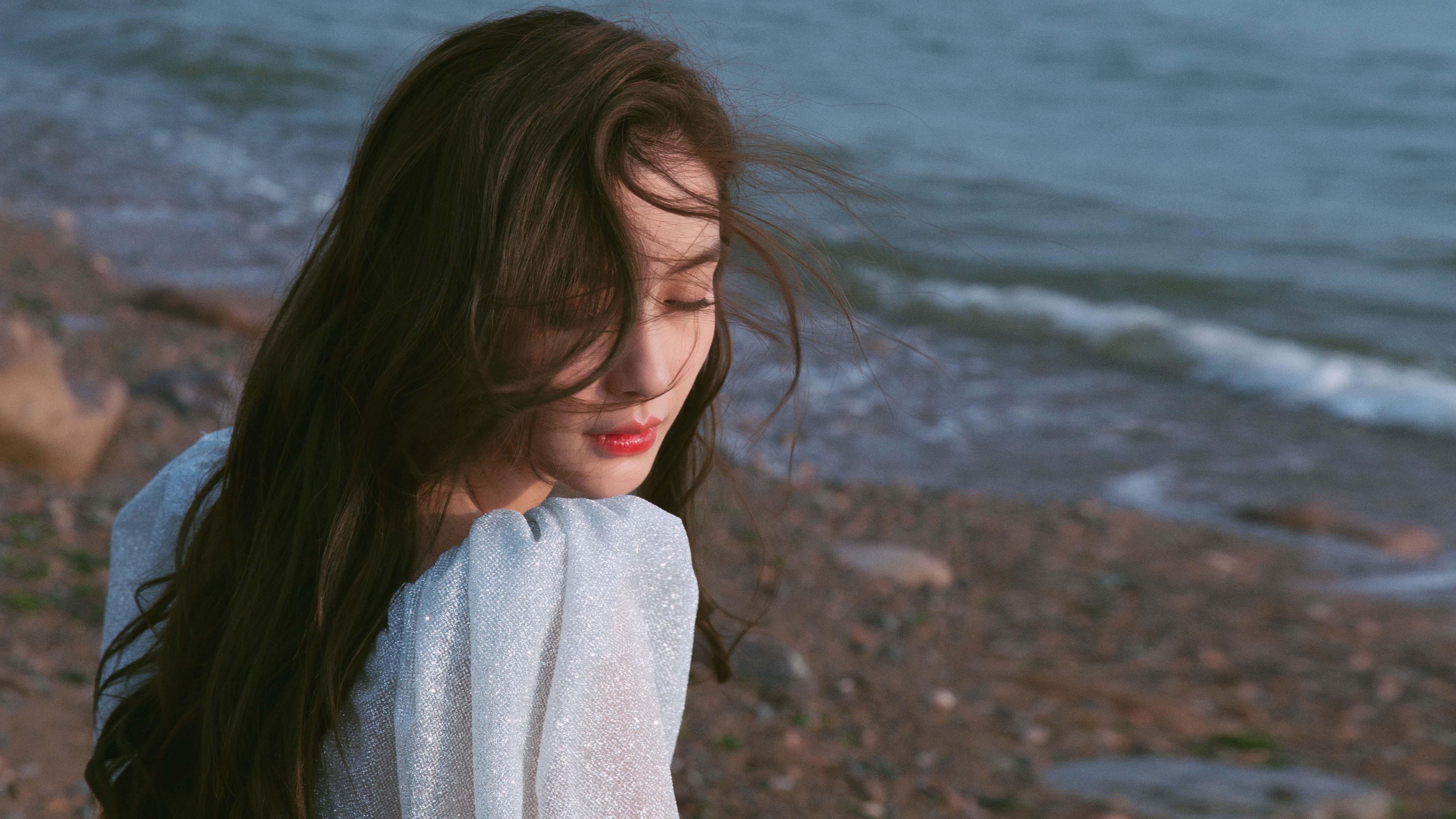 拜仁围抢机制高效,抢断后直打要害,拜仁的打法