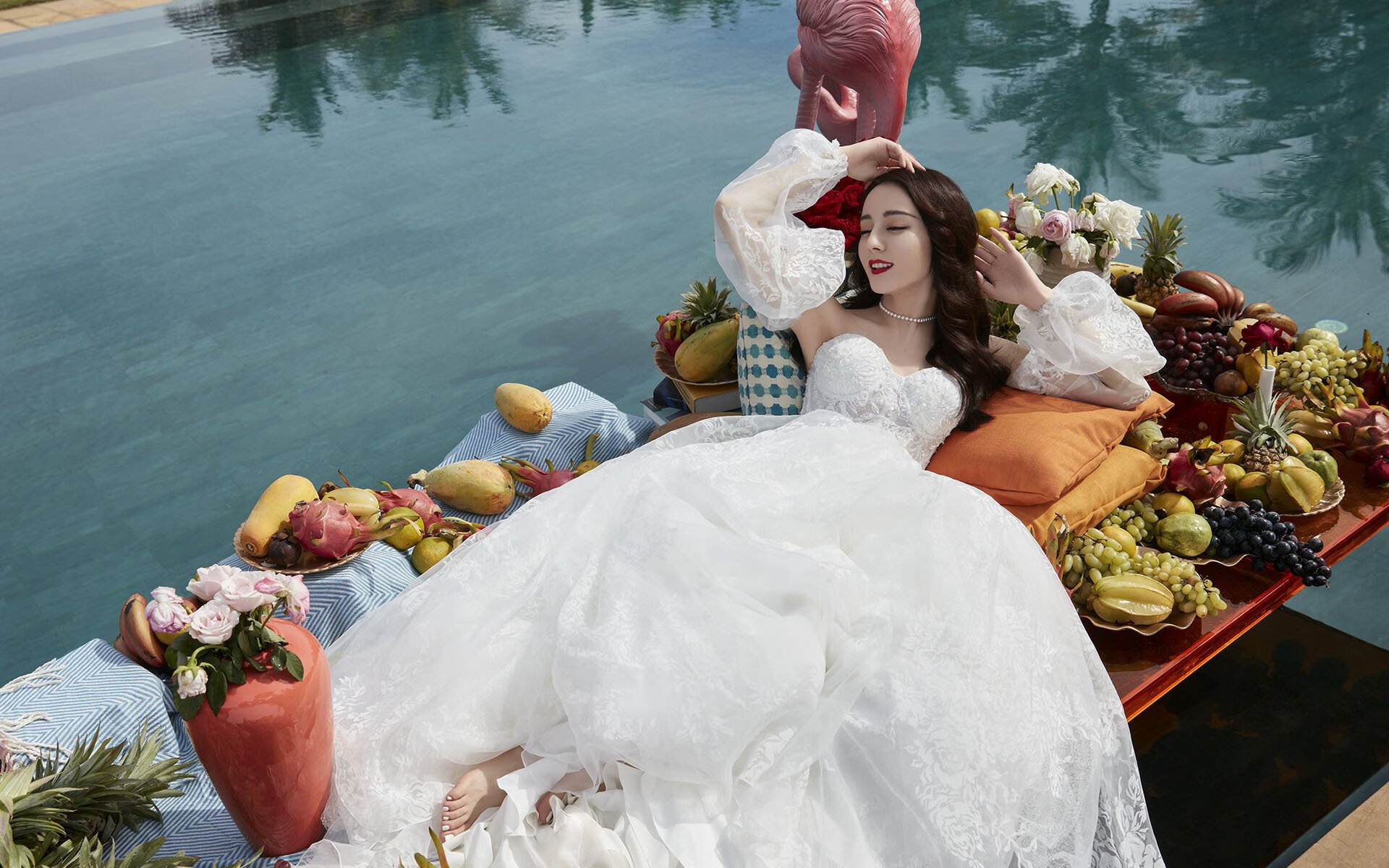 林丹到访俱乐部为青训讲授战术,林丹比赛的动作解说